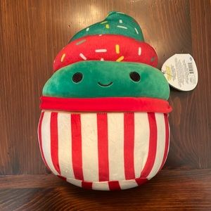 NEW 8” HOLIDAY SQUISHMALLOW: Chantal